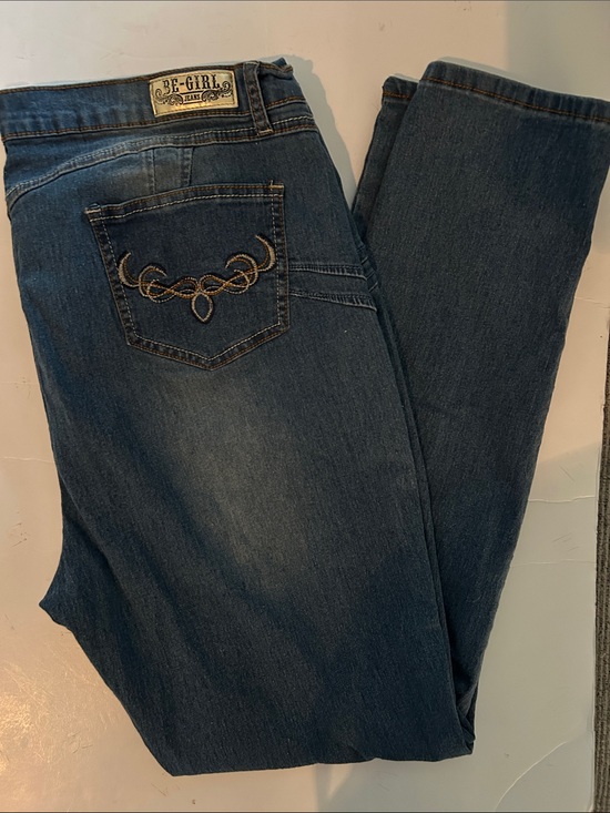 Be Girl Denim - Be Girl Women’s Jeans embroidered back pockets gold tag size 22 plus size jeans
